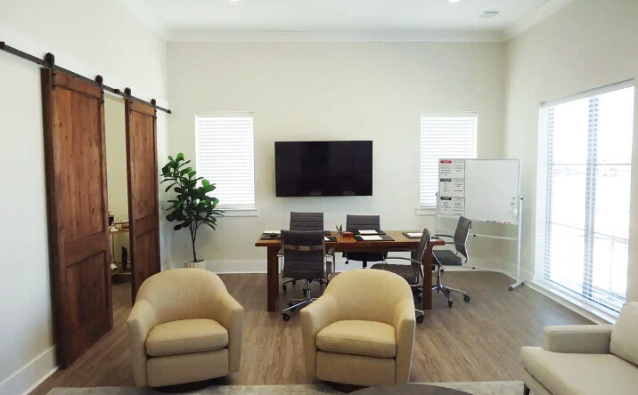 Pictures of Office property located at 4463 Highway 1 South (Building L), Brusly, LA 70767 for sales - image #1