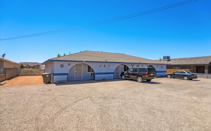 Pictures of Multifamily property located at 3541 N ROOSEVELT ST, KINGMAN, AZ 86409 for sales - image #1