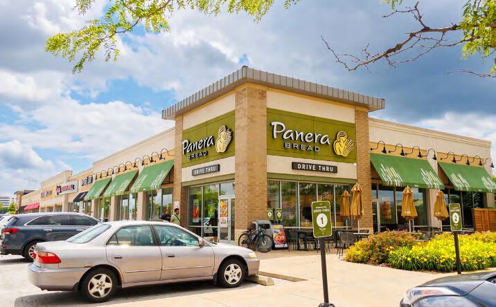 Pictures of Retail property located at 399 E 81st Ave, Merrillville, IN 46410 for sales - image #1