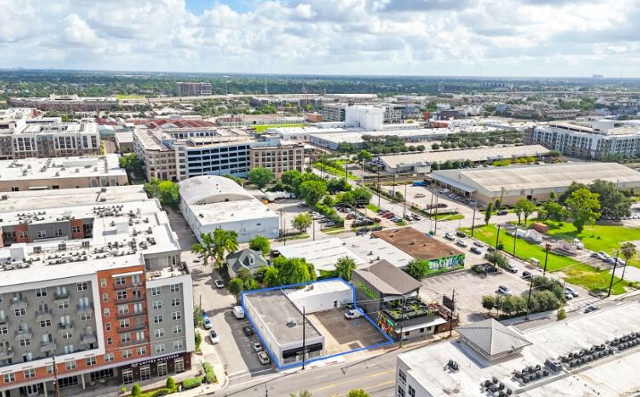 Pictures of Retail, Office property located at 2420 Washington Avenue, Houston, TX 77007 for sales - image #1