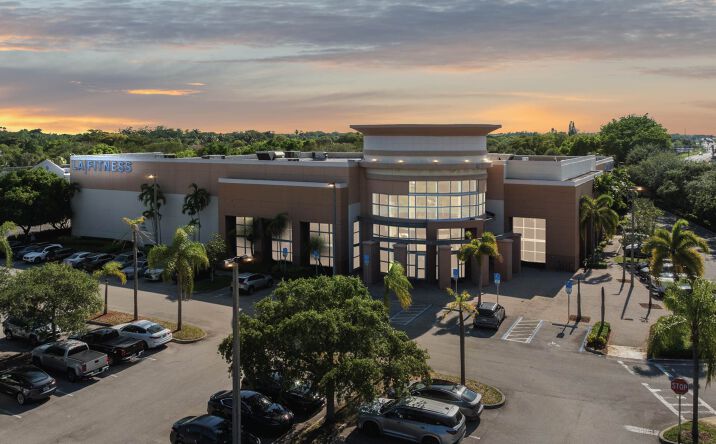 Pictures of Retail property located at 5501 Lyons Road, Coconut Creek, FL 33073 for sales - image #1