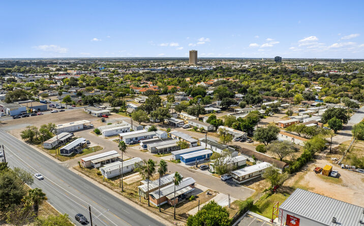 Pictures of Mobile Home Park property located at 400 Datepalm Avenue, McAllen, TX 78501, 700 U.S. 83 Business, San Juan, TX 78589 for sales - image #1