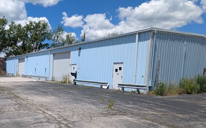 Pictures of Industrial property located at 322 Arco Drive, Toledo, OH 43607 for sales - image #1