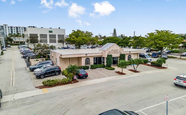 71 NE 27th Ave, Pompano Beach
