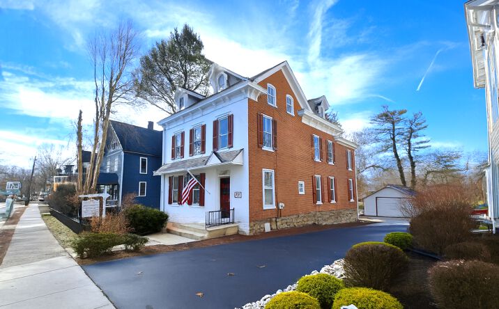 Pictures of Office property located at 234 S. State St, Newtown, PA 18940 for sales - image #1