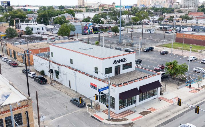 824 Broadway Street, San Antonio