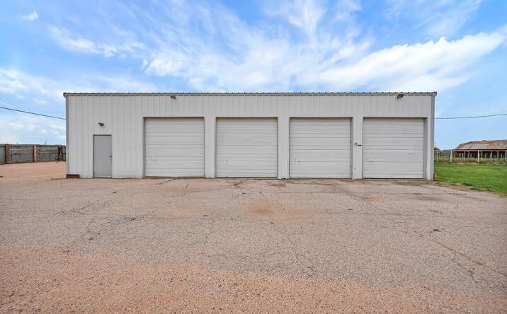Pictures of Industrial, Mixed Use property located at 1418 W COUNTY RD 140, MIDLAND, TX 79706-6966 for sales - image #1