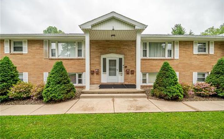 Pictures of Multifamily property located at 1836 Belle Terre Ave, Niles, OH 44446 for sales - image #1
