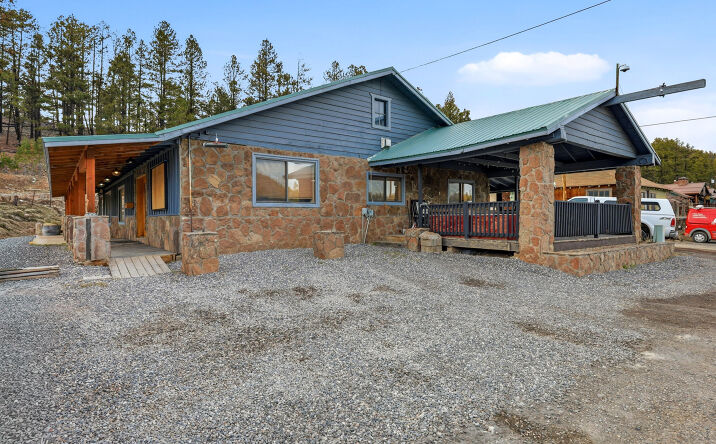 Pictures of Retail, Office, Mixed Use property located at 103 Main Street, Greer, AZ 85927 for sales - image #1