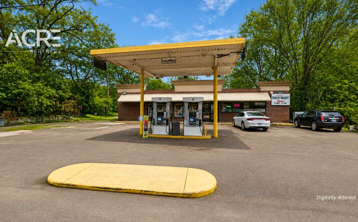 Pictures of Retail property located at 3510 N Liberty St, Canton, MS 39046 for sales - image #1