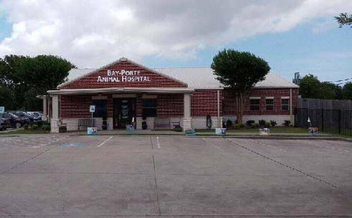 Pictures of Retail property located at 10105 W Fairmont Pky, La Porte, TX 77571 for sales - image #1
