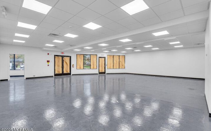 Pictures of Retail, Office, Industrial property located at 736 Mantoloking Rd, Brick Township, NJ 08723 for sales - image #1