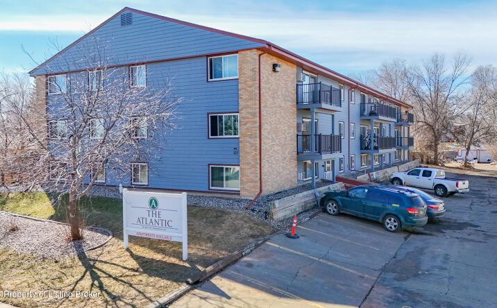Pictures of Multifamily property located at 127 8th Ave E, Dickinson, ND 58601 for sales - image #1