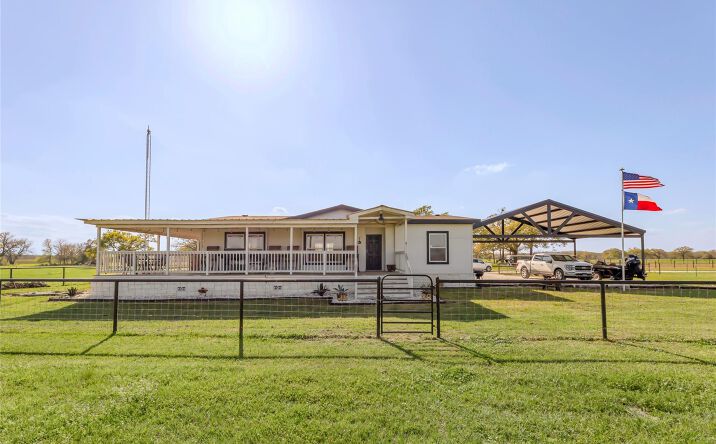 Pictures of Land property located at 11581 County Road 419, Navasota, TX 77868-2267 for sales - image #1