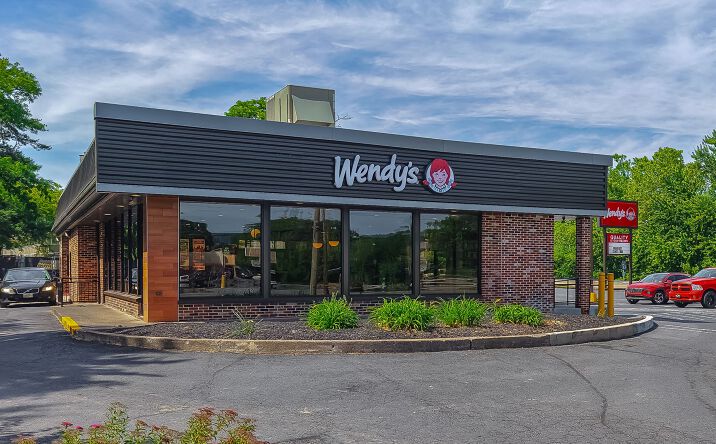 Pictures of Retail property located at 3925 North Front Street, Harrisburg, PA 17110 for sales - image #1