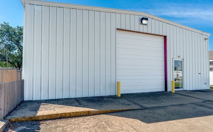 Pictures of Industrial, Mixed Use, Office property located at 419 W 13th, Ada, OK 74820 for sales - image #1