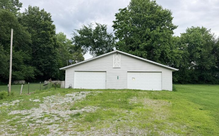 23721 Tyler Street, Shelby