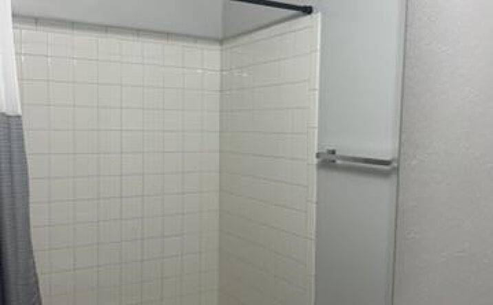 Pictures of Multifamily property located at 533 OAK Street, Madison, WI 53704 for sales - image #1