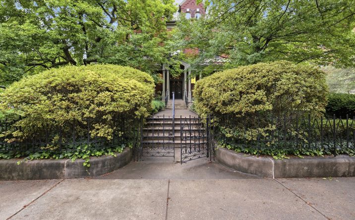 Pictures of Office property located at 505 W ORMSBY AVE, LOUISVILLE, KY 40203-3297 for sales - image #1