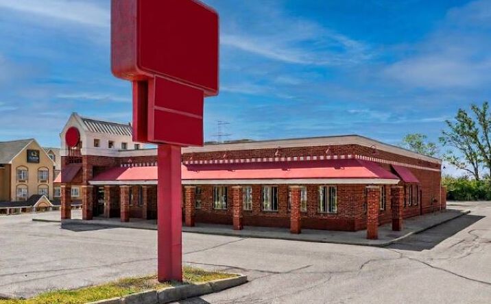 Pictures of Retail, Mixed Use, Land property located at 2439 East Sharon Road, Cincinnati, OH 45241 for sales - image #1