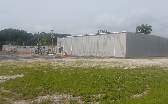 Pictures of Industrial property located at 700 West 11th Street, Cassville, MO 65625 for sales - image #1
