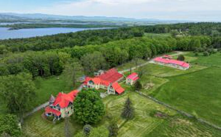 Pictures of Hospitality, Mixed Use property located at 284 Edgemont Road, Moriah, NY 12960 for sales - image #1