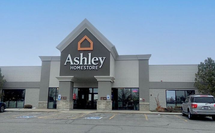 Pictures of Retail property located at 1080 North Main Street, Layton, UT 84041 for sales - image #1