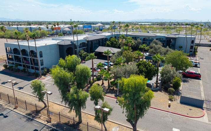 Pictures of Multifamily property located at 1711 West Bell Road, Phoenix, AZ 85023 for sales - image #1
