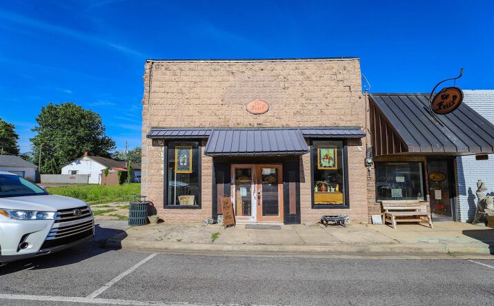 Pictures of Retail, Industrial property located at 210 Main St, Hazel, KY 42049 for sales - image #1