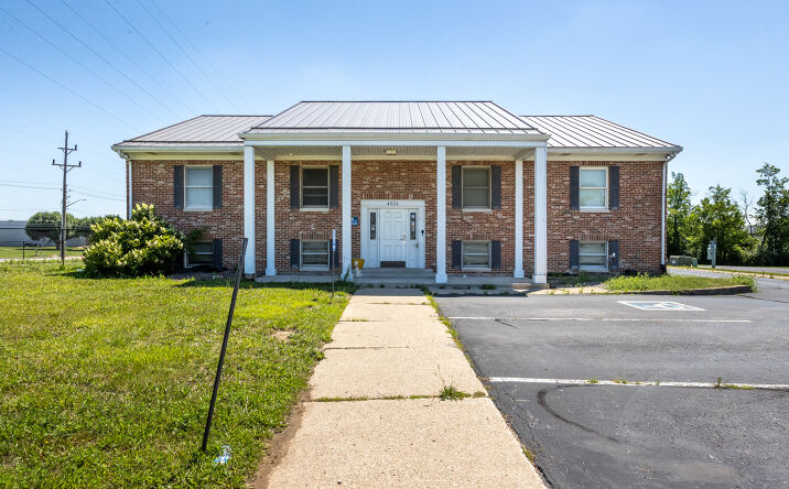 Pictures of Office property located at 4521 INDEPENDENCE SQ INDIANAPOLIS IN 46203, INDIANAPOLIS, IN 46203 for sales - image #1