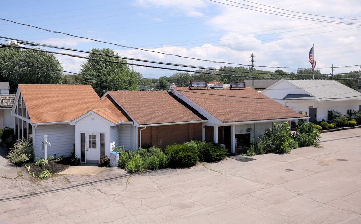 Pictures of Retail, Office property located at 7015 Center Street, Mentor, OH 44060 for sales - image #1