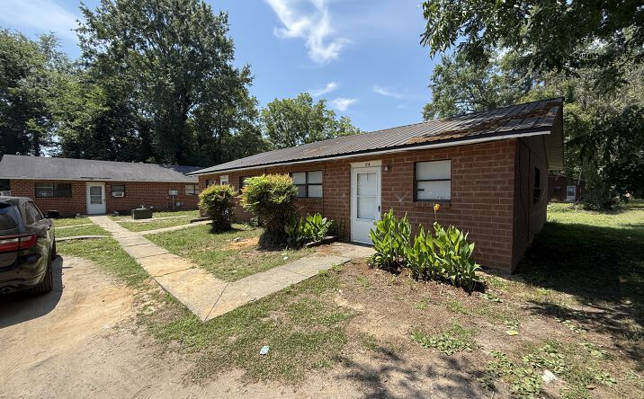 Pictures of Multifamily property located at Raley Street, Cheraw, SC 29520 for sales - image #1