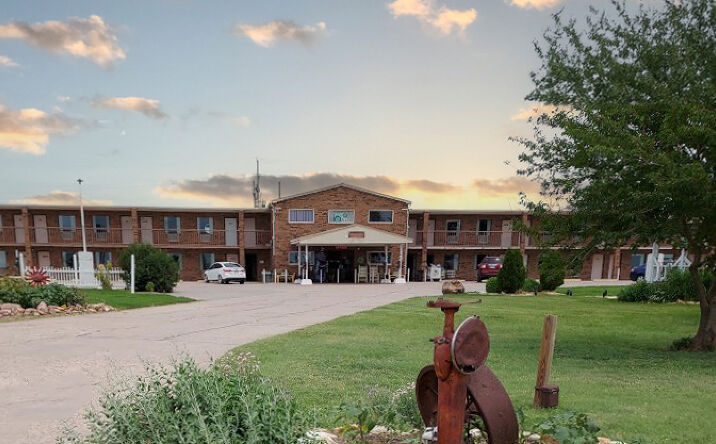 Pictures of Hospitality property located at 3538 U.S. 40, Oakley, KS 67748 for sales - image #1