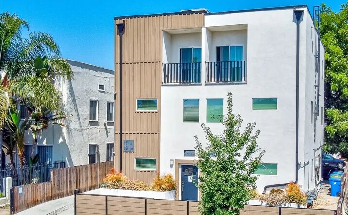 Pictures of Multifamily property located at 715 W 47th Street, Los Angeles, CA 90037 for sales - image #1