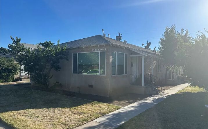 Pictures of Multifamily property located at 203 N San Pablo, Fresno, CA 93701 for sales - image #1