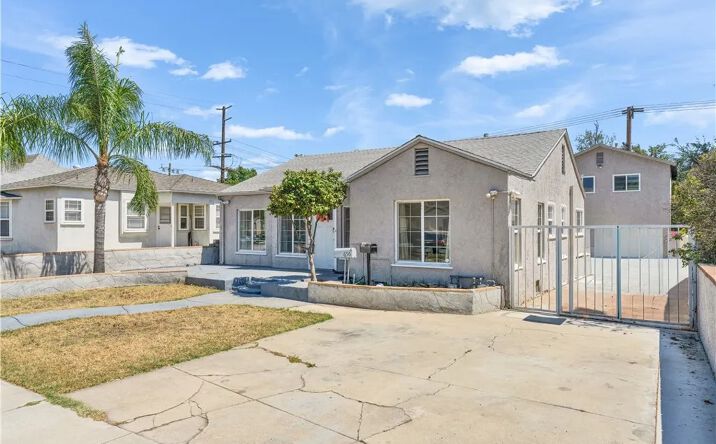 Pictures of Multifamily property located at 656 E I, Ontario, CA 91764 for sales - image #1