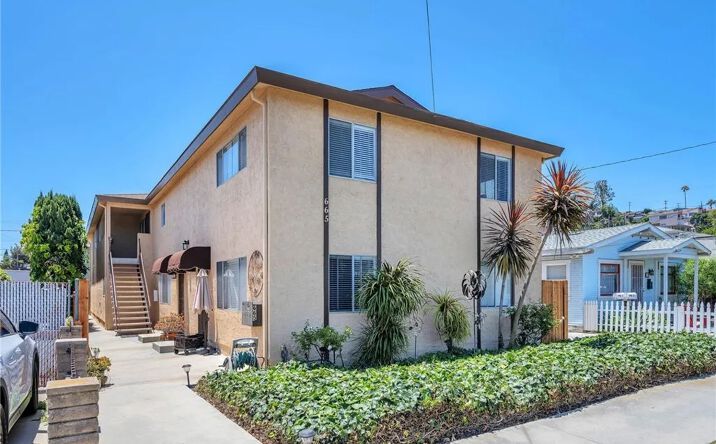 Pictures of Multifamily property located at 665 W 21st, San Pedro, CA 90731 for sales - image #1