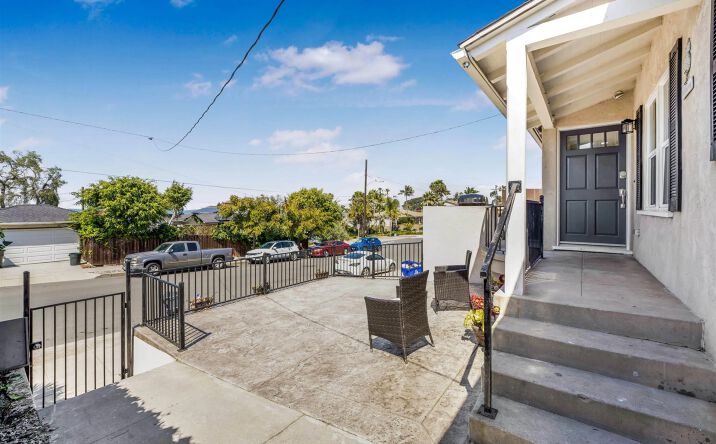 Pictures of Multifamily property located at 1735 Froude St, San Diego, CA 92107 for sales - image #1