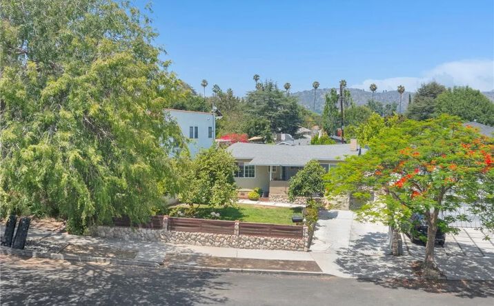 Pictures of Multifamily property located at 2415 Langdale, Los Angeles, CA 90041 for sales - image #1