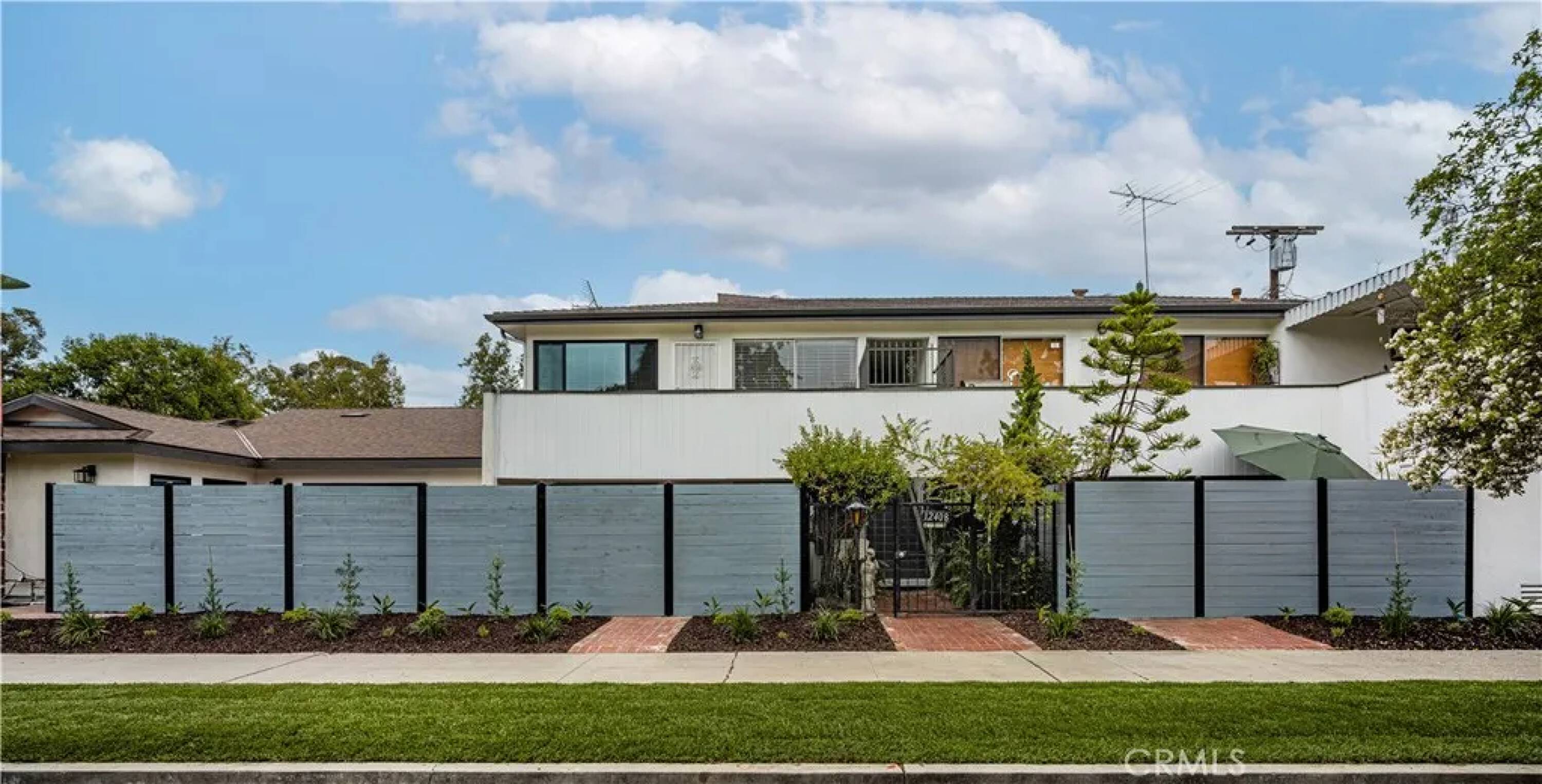 12408 Archwood  