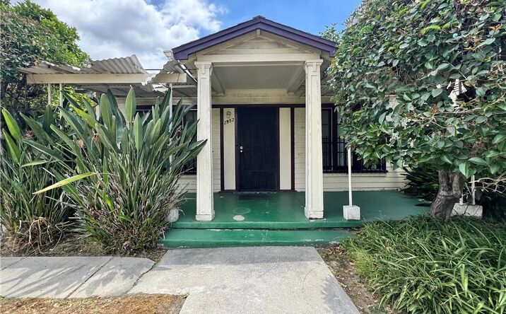 Pictures of Multifamily property located at 2952 W Shorb Street, Alhambra, CA 91803 for sales - image #1
