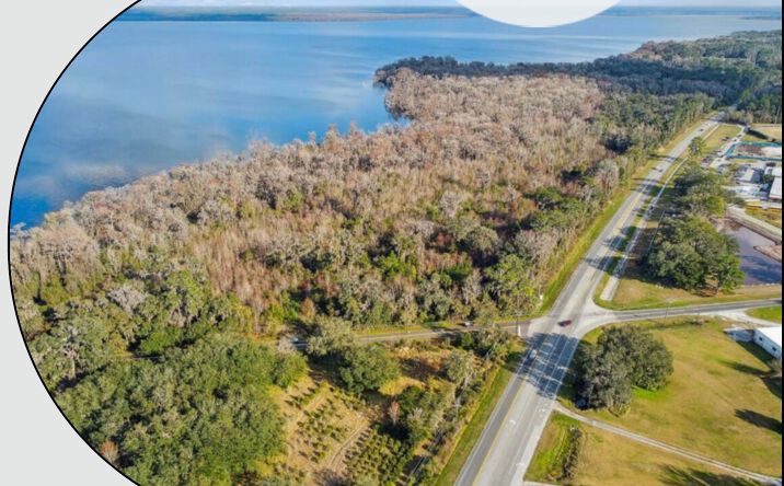 Pictures of Land property located at 106 Union Avenue, Crescent City, FL 10303 for sales - image #1