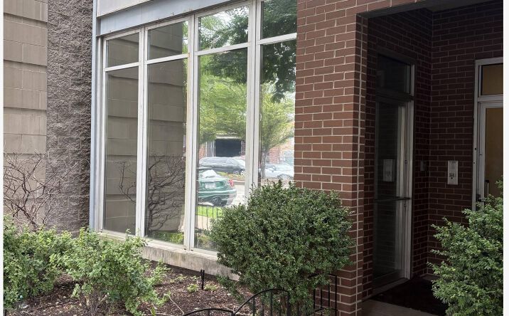 Pictures of Retail, Office, Mixed Use property located at 2716 North Ashland Avenue, Chicago, IL 60614 for sales - image #1