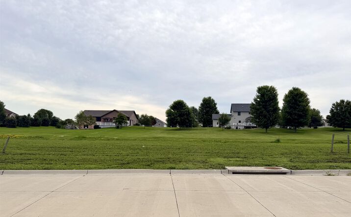 Pictures of Land, Special Purpose property located at Lot 15 N 18th Street, Chariton, IA 50049 for sales - image #1