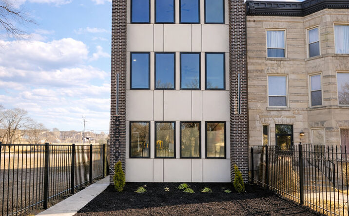 Pictures of Multifamily property located at 5809 S Indiana Avenue, Chicago, IL 60637 for sales - image #1