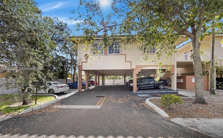 Pictures of Office property located at 5595 Orange Dr # 101, Davie, FL 33314 for sales - image #1