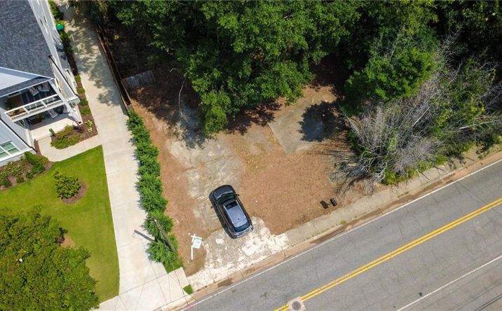 1599 Roswell Street SE, Smyrna