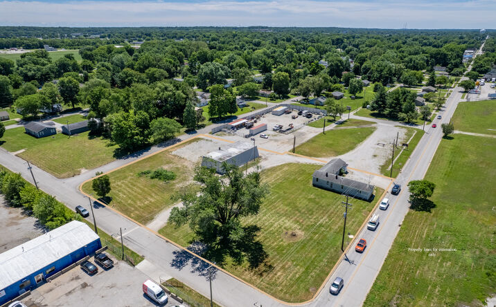 Pictures of Special Purpose property located at 2611 N 25th ST, Terre Haute, IN 47804 for sales - image #1