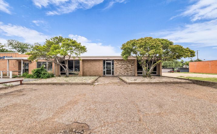 Pictures of Office property located at 2214 Washington Ave, Waco, TX 76701 for sales - image #1