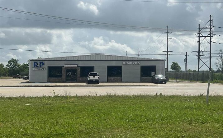 Pictures of Business for Sale property located at 5433 Gerstner Memorial Blvd Boulevard, Lake Charles, LA 70607 for sales - image #1